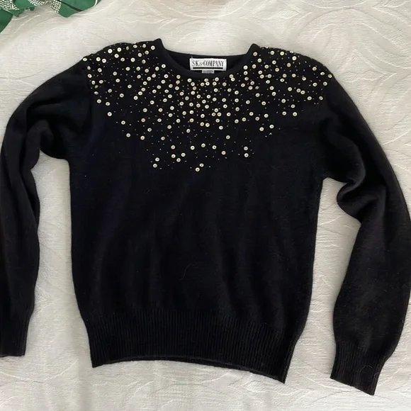 Vintage sweater with sequin and bead detail - Picture 1 of 6